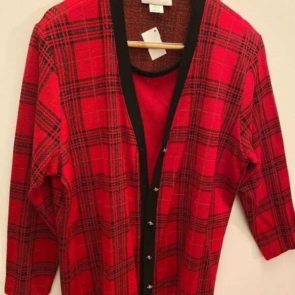 C.D Daniels Cardigan with build in tank - Picture 4 of 10